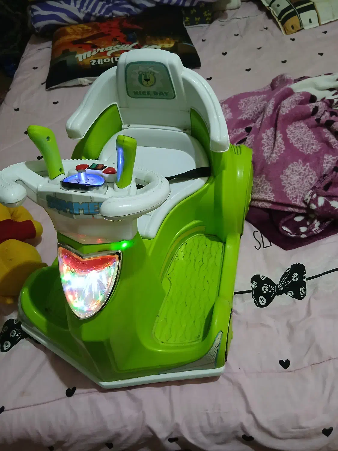 ماشین شارژی|اسباببازی بچه|ایذه, |دیوار