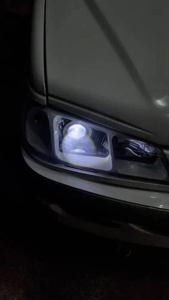 چراغ اسپورت پارس ( حاجی آباد )|قطعات یدکی و لوازم جانبی|سیرجان, |دیوار