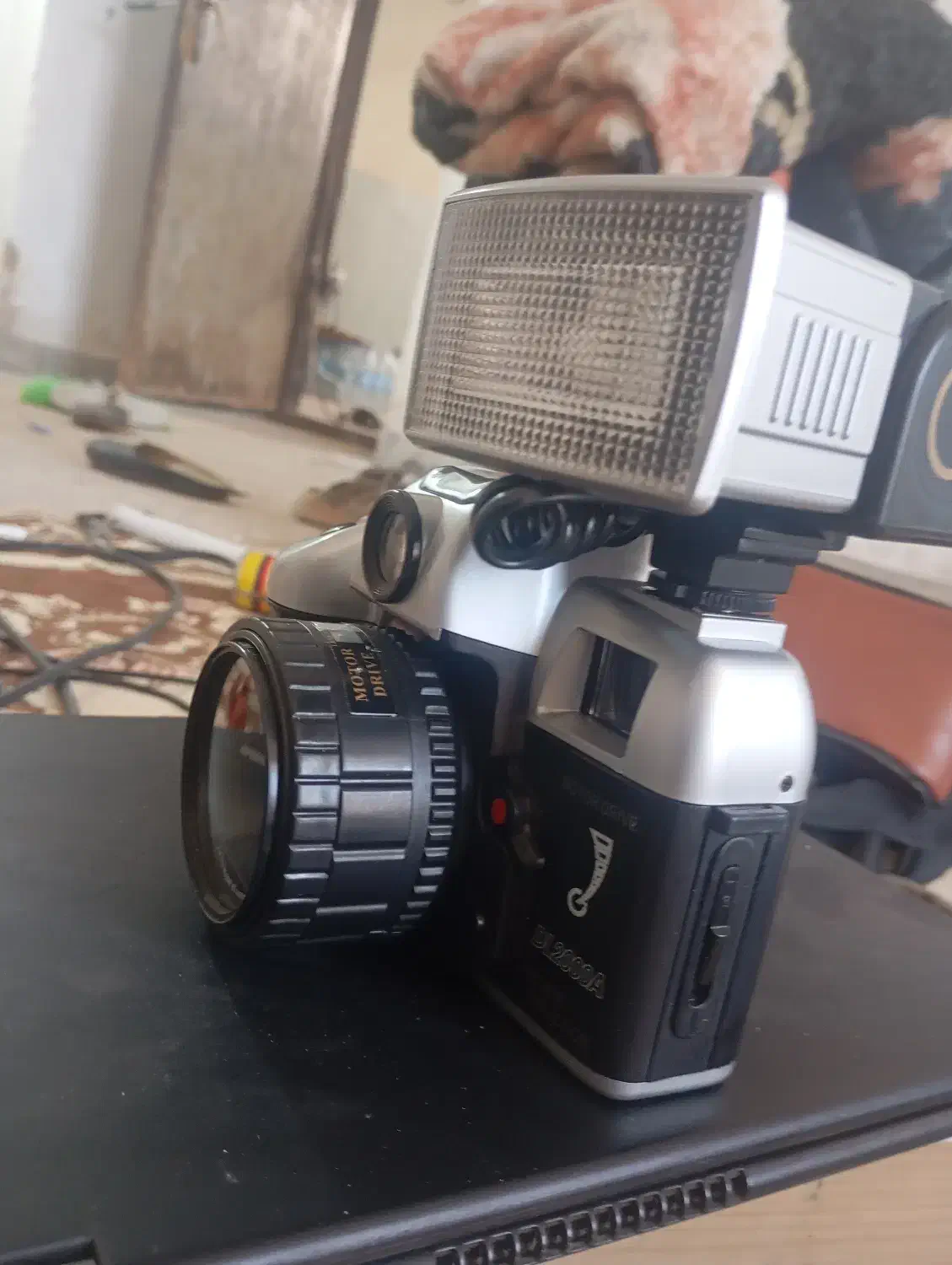 دوربین عکاسی قدیمی سالم در حد نو ساخت ژاپن.|دوربین عکاسی و فیلم‌برداری|داراب, |دیوار