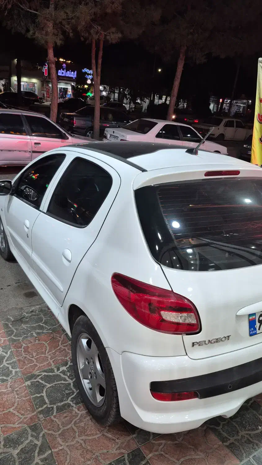 207 پانا 1403|خودرو سواری و وانت|مشهد, راهنمایی|دیوار