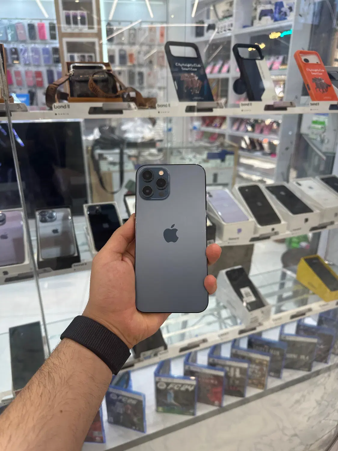 12 pro max|موبایل|تهران, صادقیه|دیوار