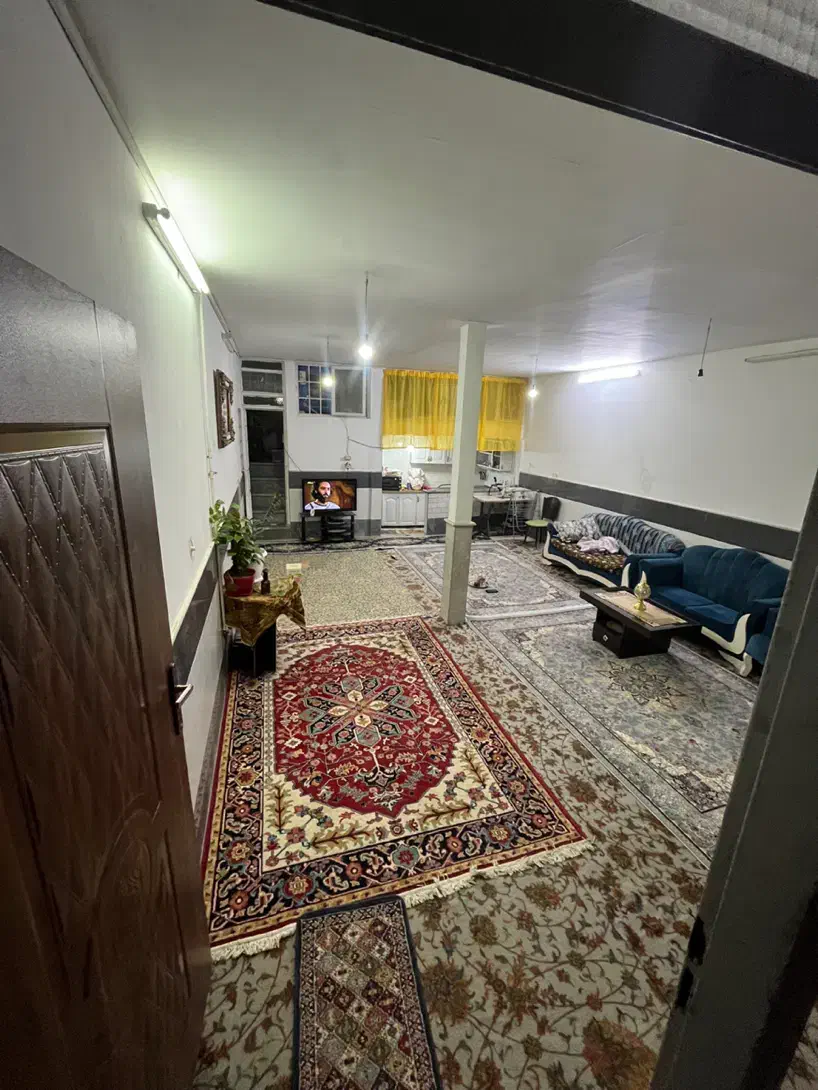 زیرزمین تمیز و دلباز|اجارهٔ خانه و ویلا|قم, شهرک فاطمیه|دیوار