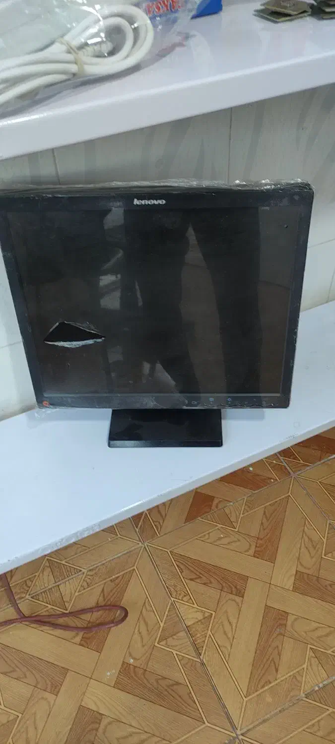 مانیتور 24و 17|قطعات و لوازم جانبی رایانه|اهر, |دیوار