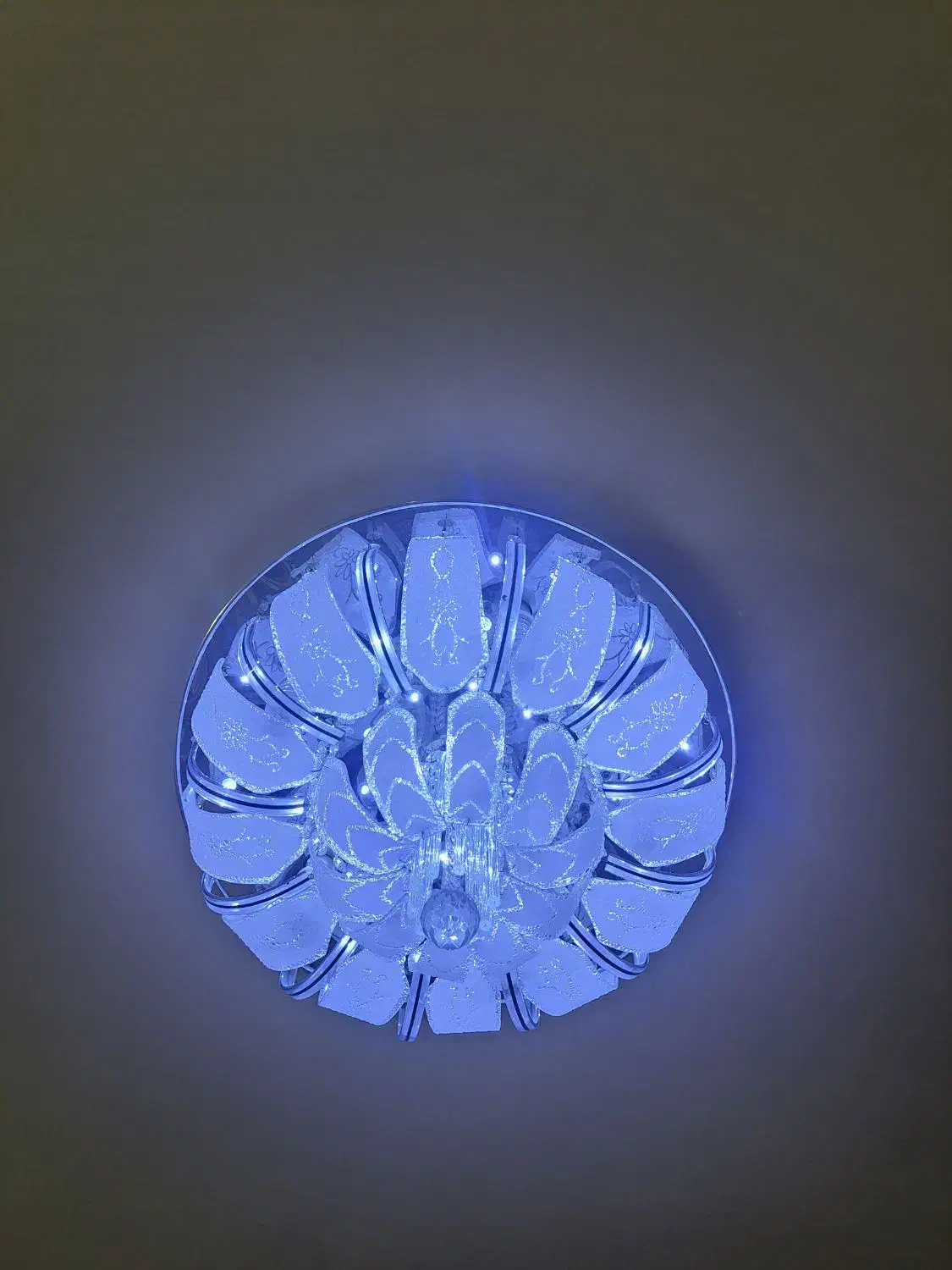 لوستر در حد نو|لوستر و چراغ آویز|فلاورجان, |دیوار