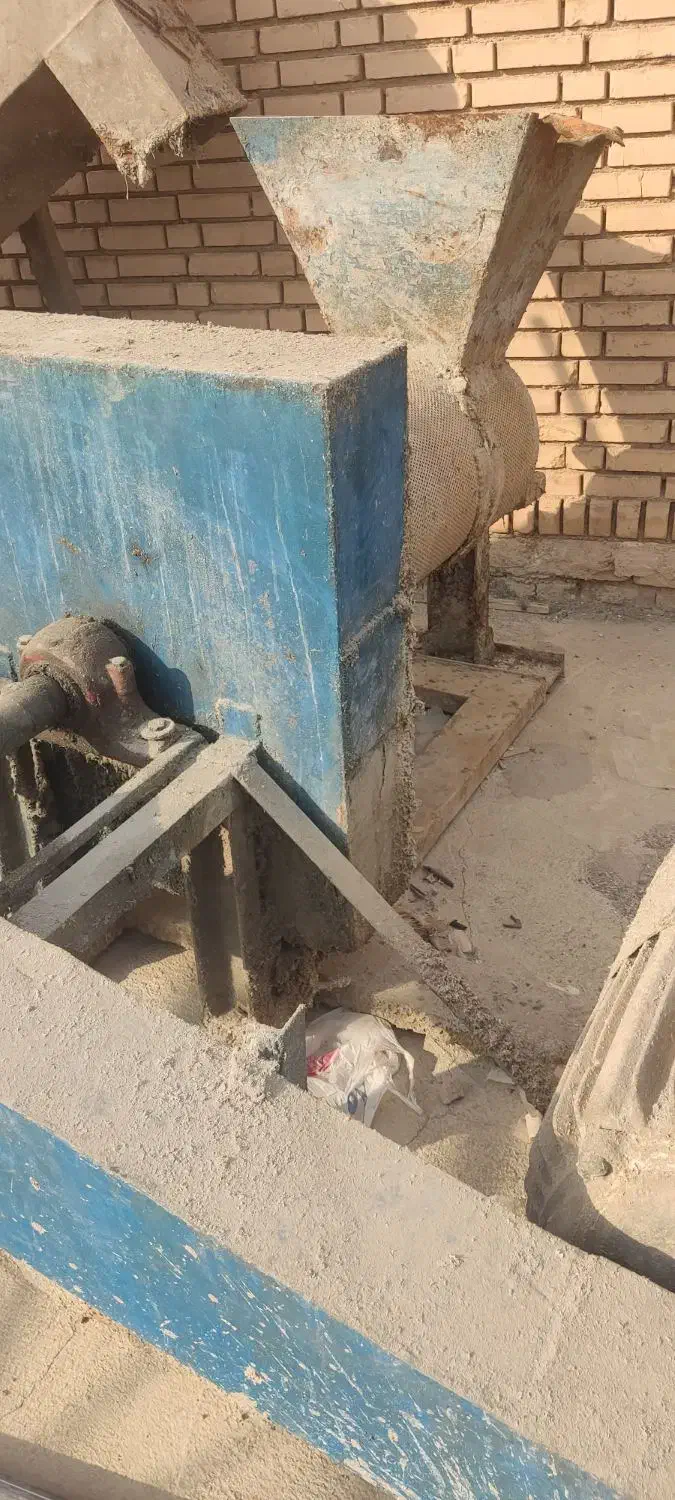 فروش تعدادی از دستگاه های خط  آسیاب شور نایلون|ماشین‌آلات صنعتی|یزد, |دیوار