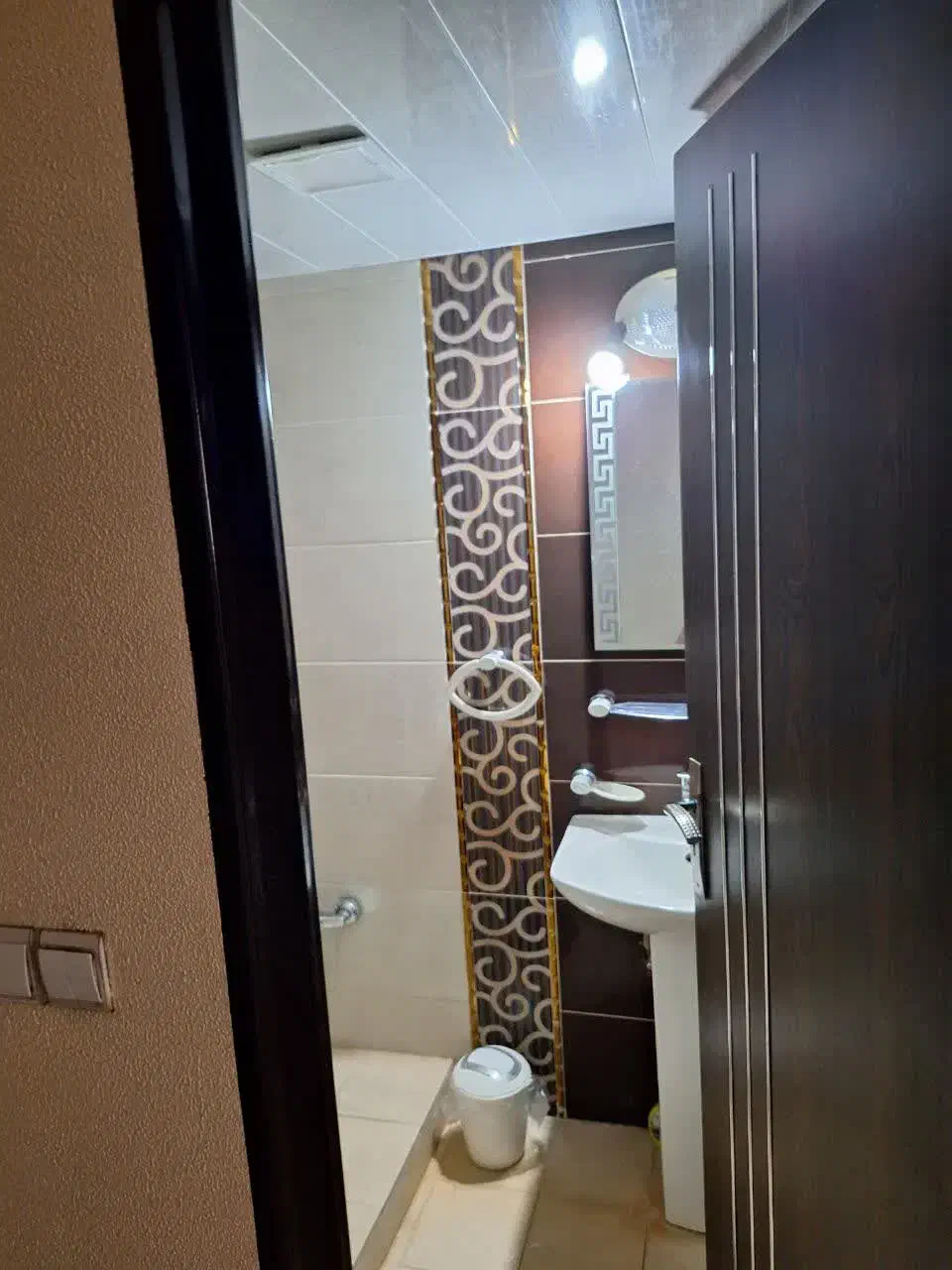 *بهترین لوکیشن*فرعی اول رازی به نظامی|فروش آپارتمان|شاهین‌شهر, نظامی|دیوار