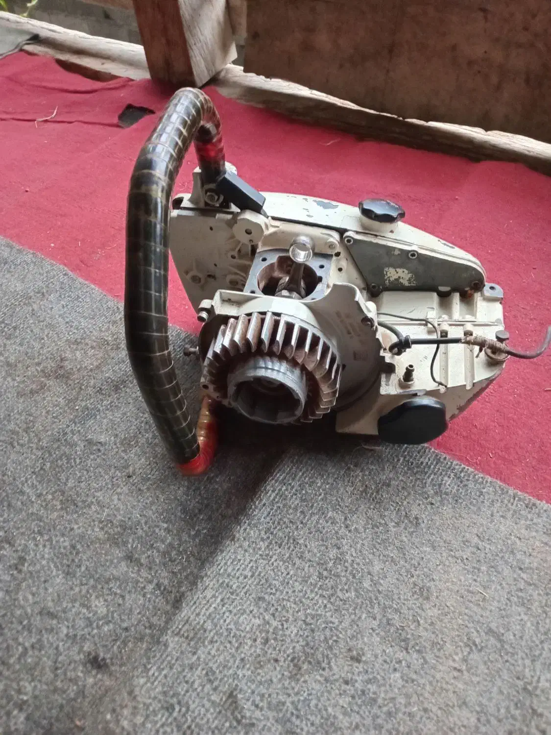 اره موتور اشتیل ۰۸اصل|ماشینآلات صنعتی|گلوگاه بابل (گلیا), |دیوار