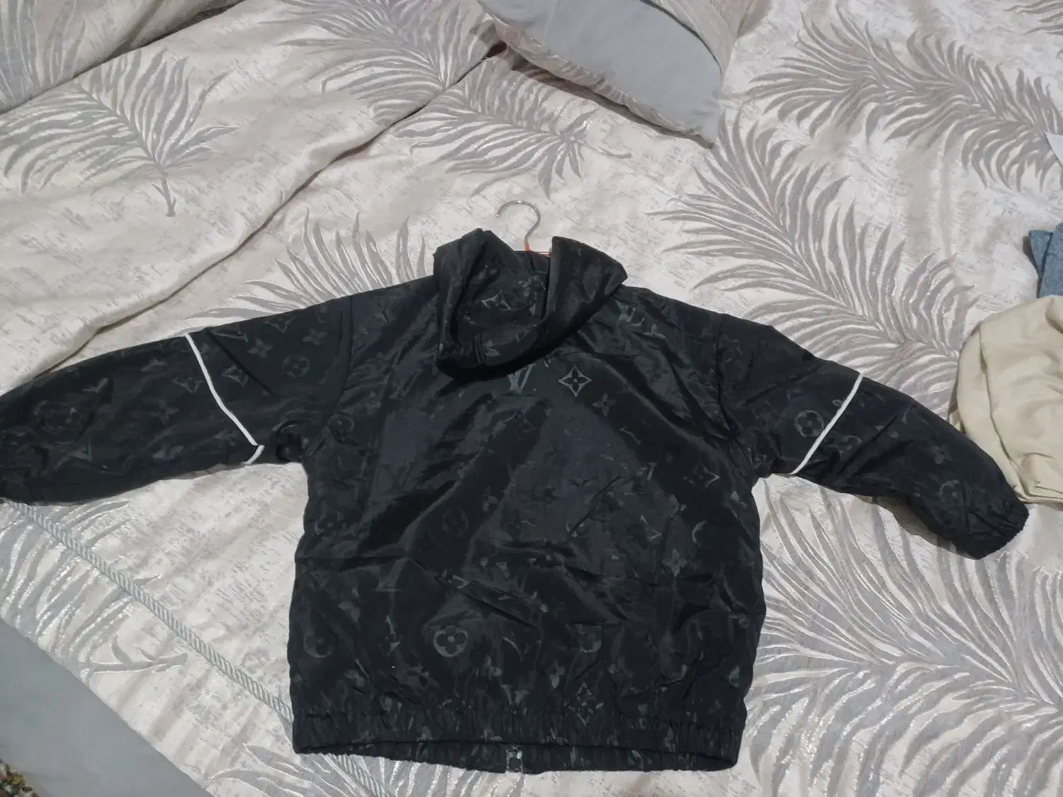 دوعدد بارانی دخترانه|کفش و لباس بچه|اسلامشهر, شهرک لاله|دیوار