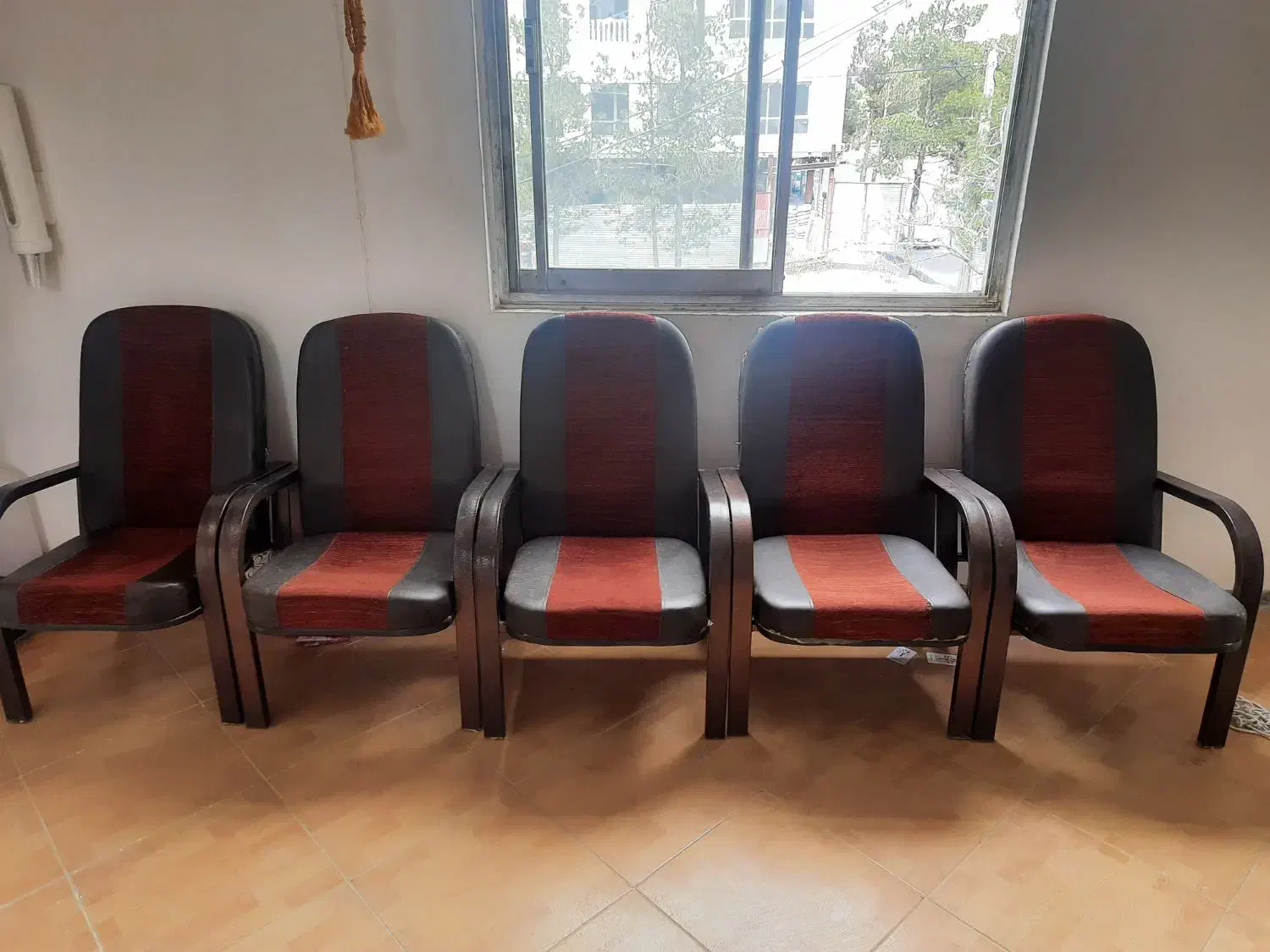 صندلی|مبلمان اداری|بیرجند, |دیوار