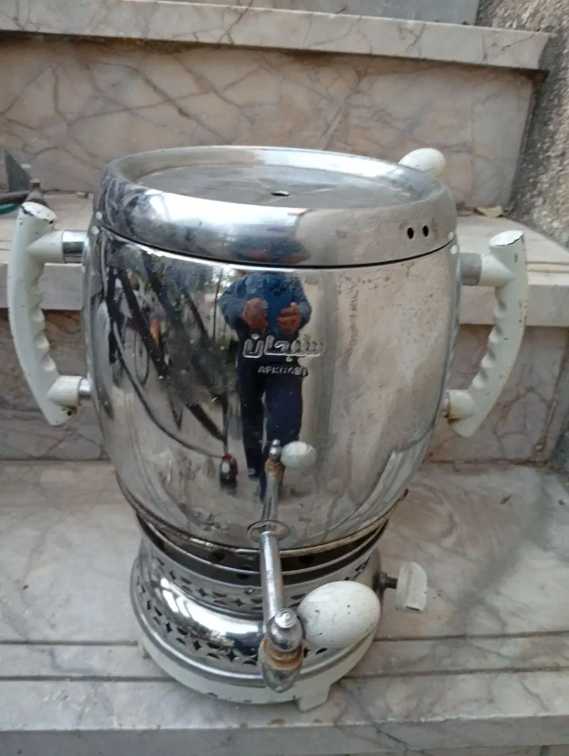 سماور سالم ومرتب درحدنوسنگین وزن|سماور، چای‌ساز، قهوه‌ساز|مشهد, دریادل|دیوار