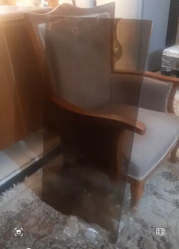 دوتا شیشه میز سالم سالم|میز و صندلی غذاخوری|پاکدشت, پاکدشت (مامازند)|دیوار