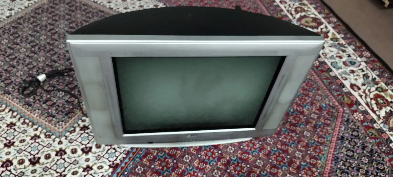 تلویزیون ۲۱الجی|تلویزیون و پروژکتور|بهار, |دیوار