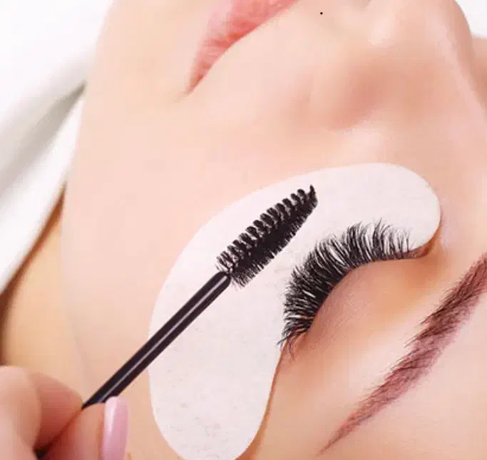 اجاره تخت مژه و تتو|خدمات آرایشگری و زیبایی|شیراز, فرهنگ شهر|دیوار