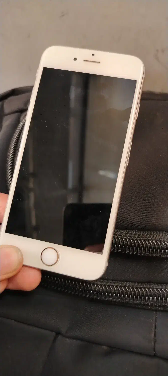 آیفون اوراقی ولی روشن|موبایل|تبریز, |دیوار