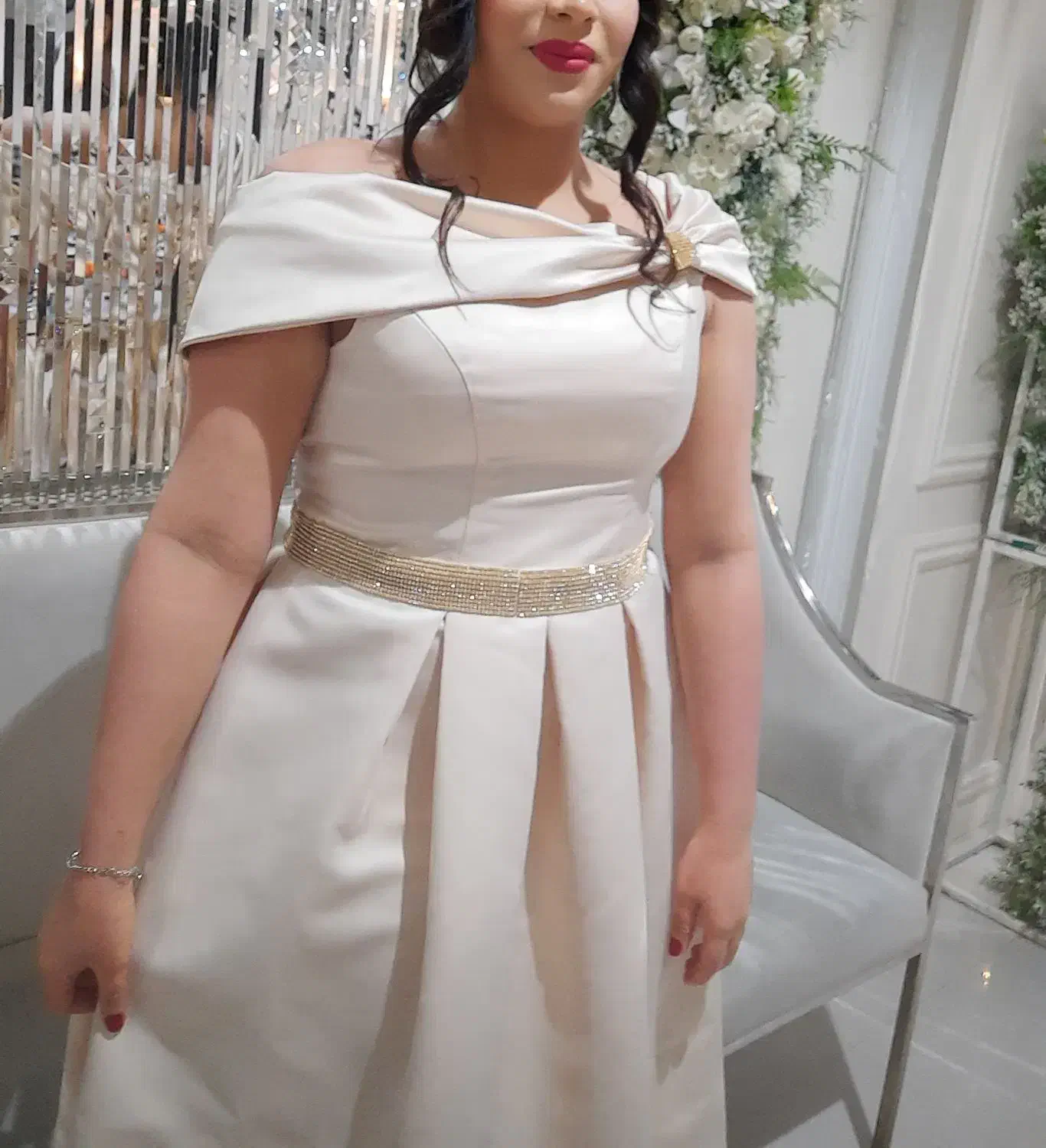 لباس مجلسی نو|لباس|بابل, |دیوار