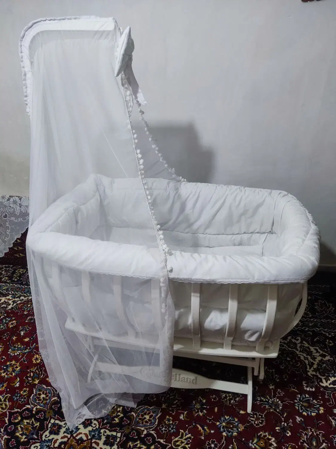 تخت کنار مادر نو همش دوبار بچم توش خوابیده|تخت و صندلی بچه|رشت, نخودچر|دیوار