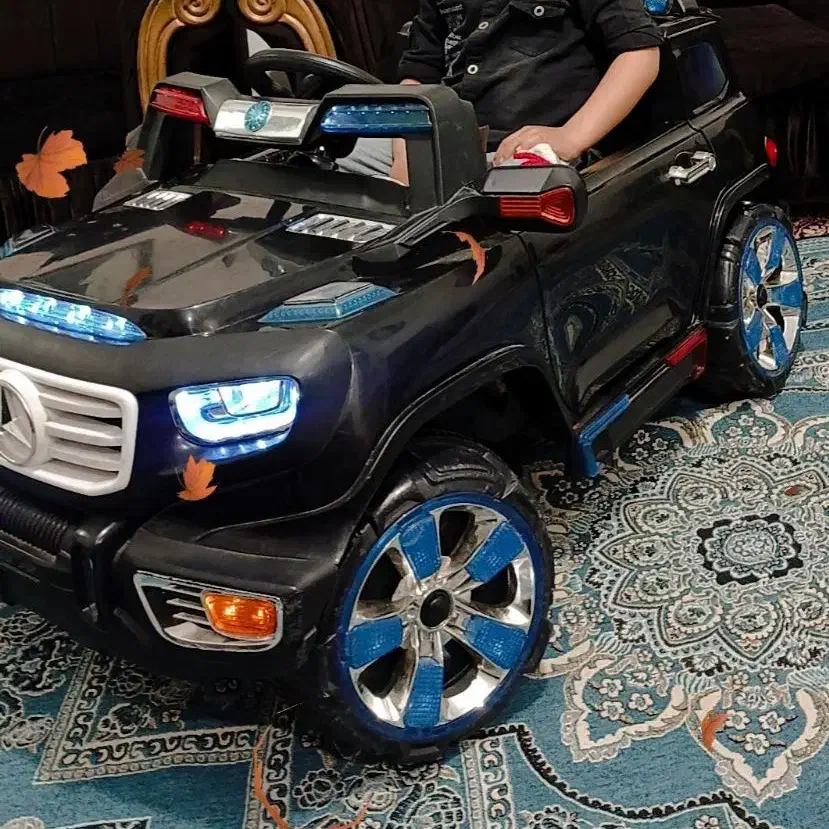 ماشین شارژی سرحال تقویت شدە با باطری نو|اسباببازی|سرشیو, |دیوار