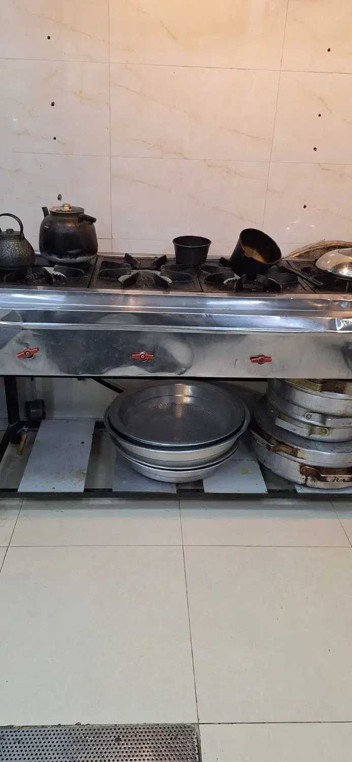 فروش لوازم رستوران بصورت کلی|کافی‌شاپ و رستوران|تهران, شهرک چیتگر|دیوار