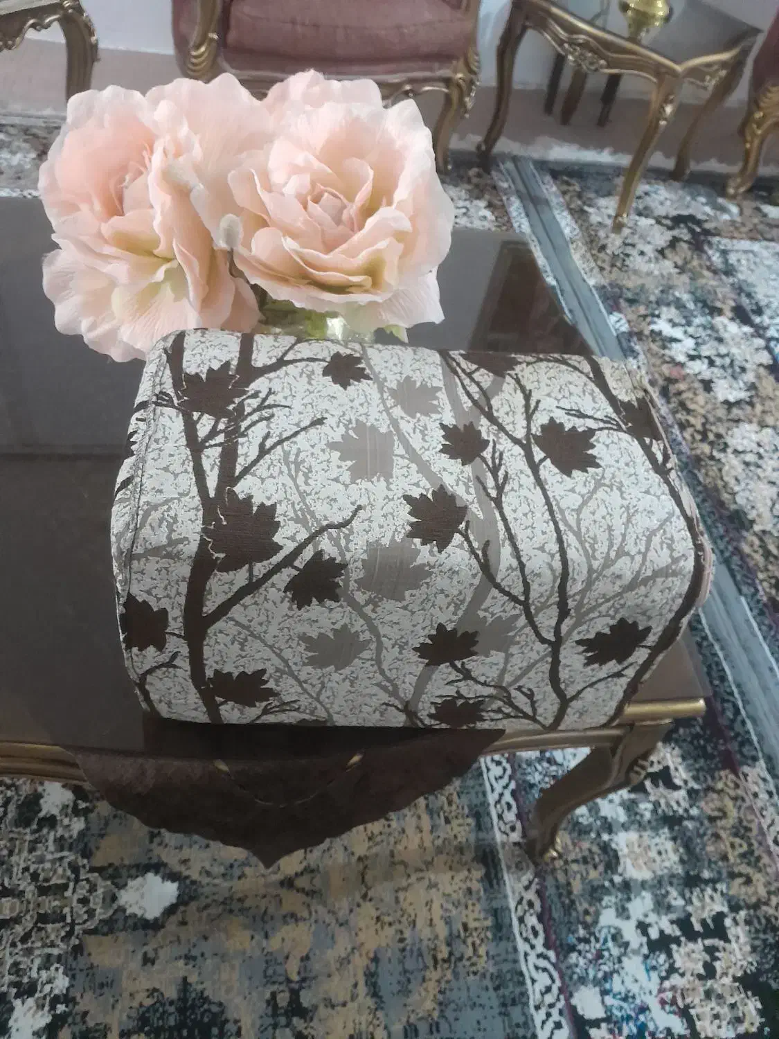 مینی پشتی مال شاه نشین بوده|پشتی|مشهد, شهید علی محمدی|دیوار