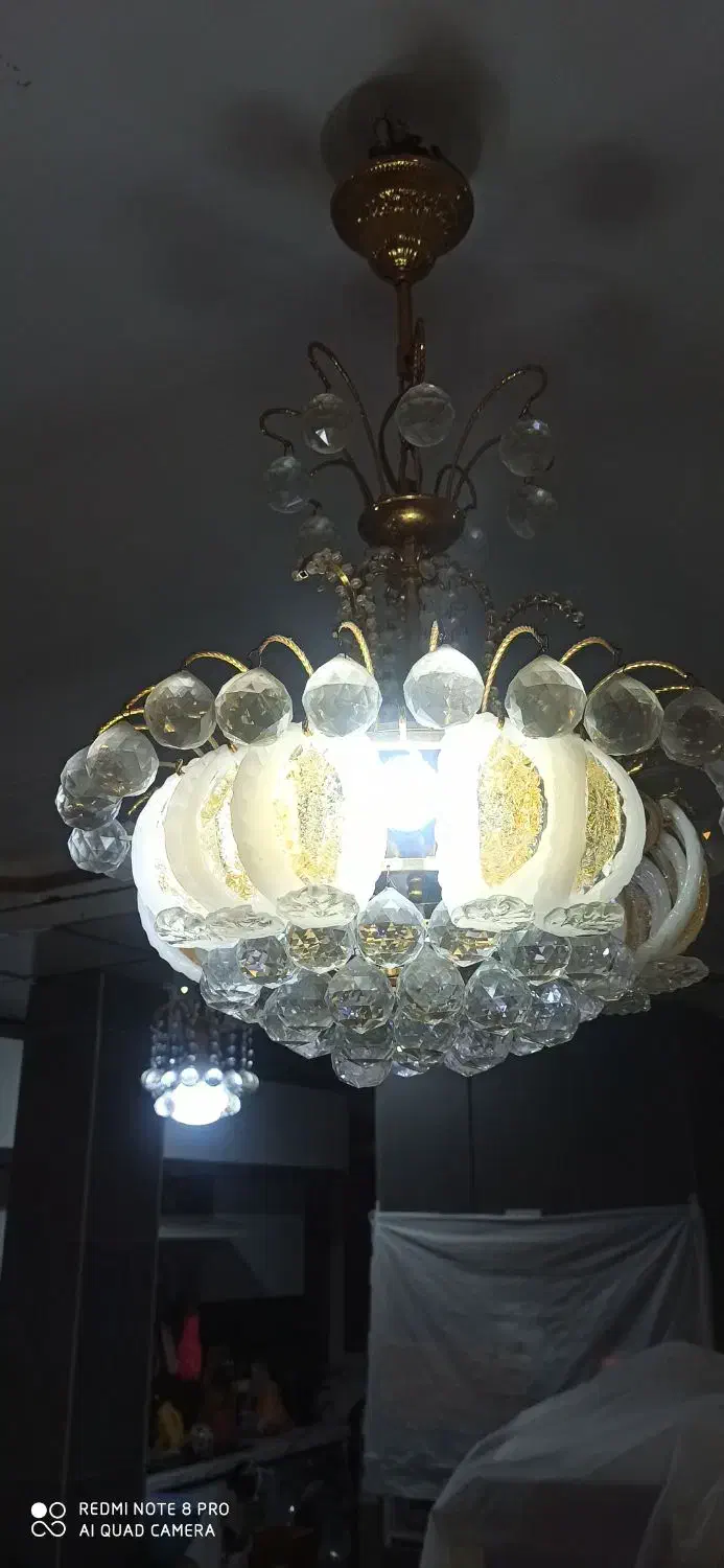 لوستر رنگ ثابت|لوستر و چراغ آویز|اهواز, زیتون کارمندی|دیوار