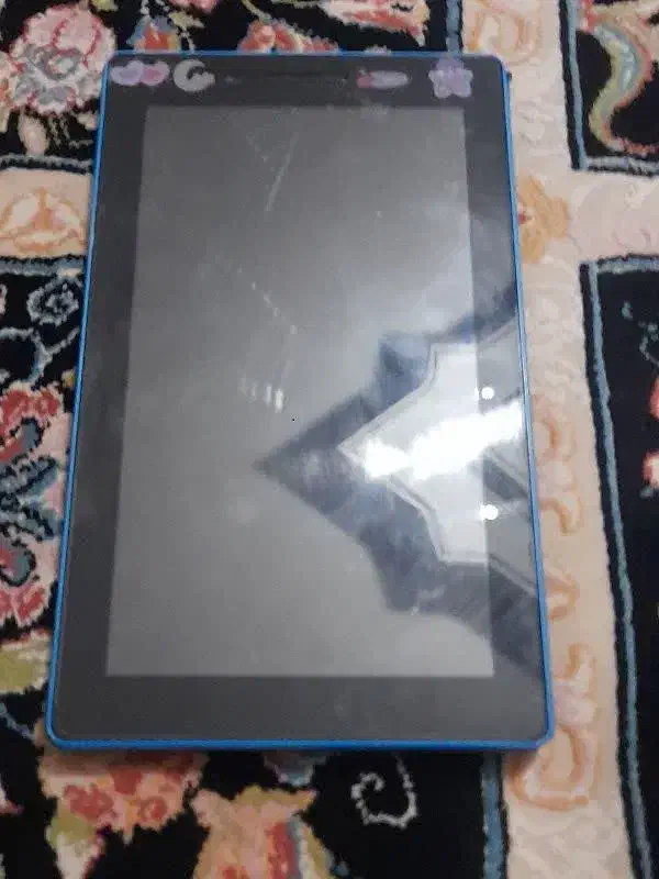 تبلت|تبلت|کرج, پیشاهنگی|دیوار