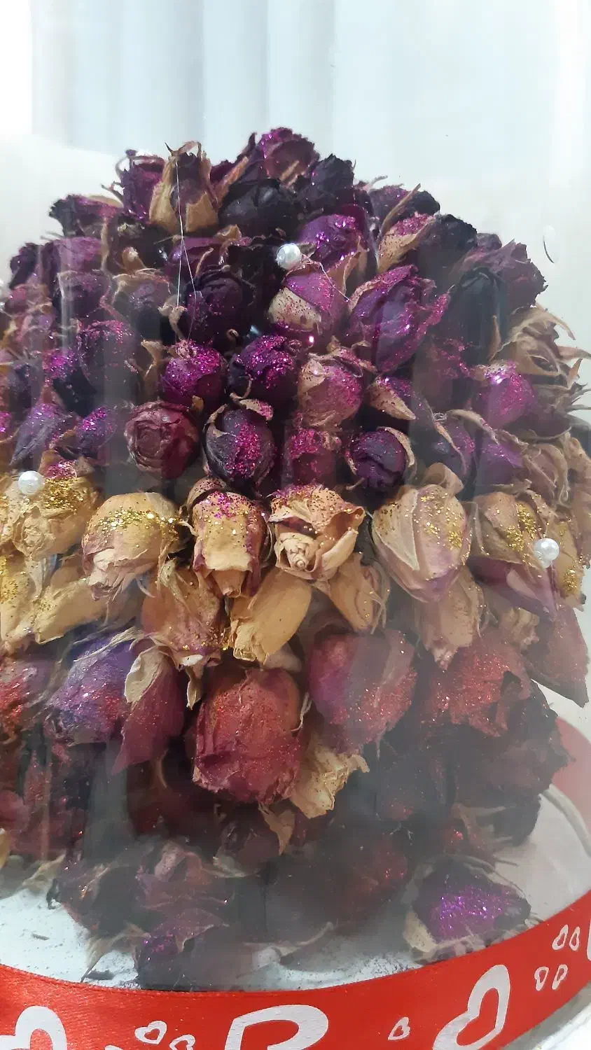 ۱۵۰ عدد گل رز خشک طبیعی بهترین هدیه ولنتاین|گل مصنوعی|نظرآباد, رسالت|دیوار