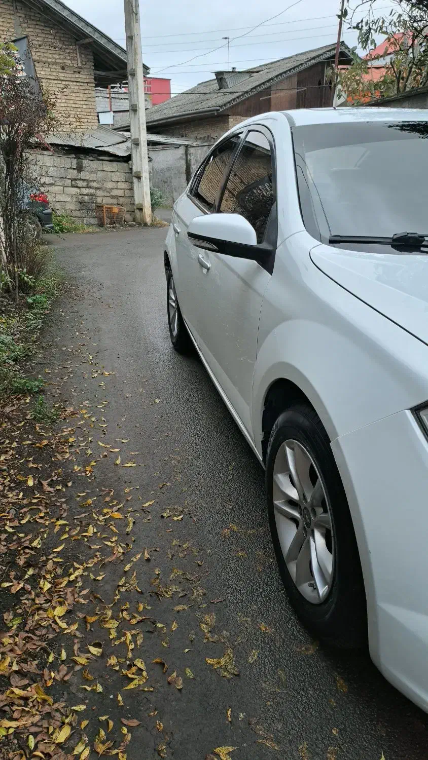 برلیانس330اتوماتیک1500 مدل۹۶بی رنگ بی ضربه|خودرو سواری و وانت|لنگرود, |دیوار