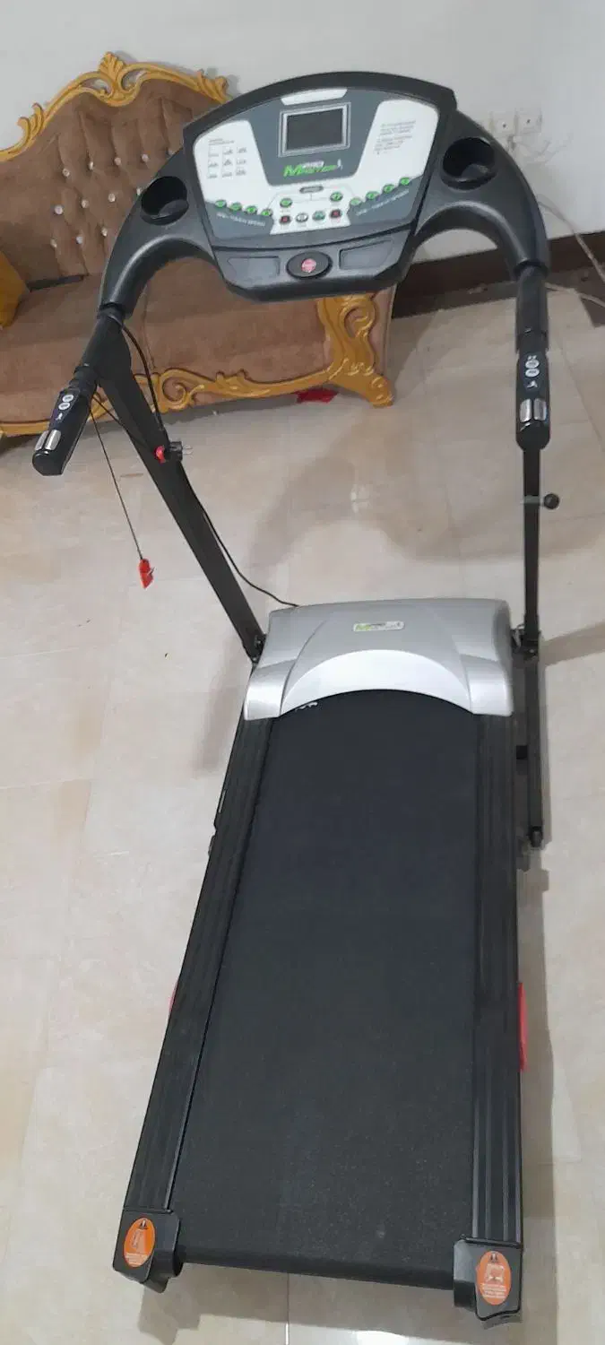 تردمیل تر وتمیز در حد خانگی|تجهیزات ورزشی|بابل, |دیوار