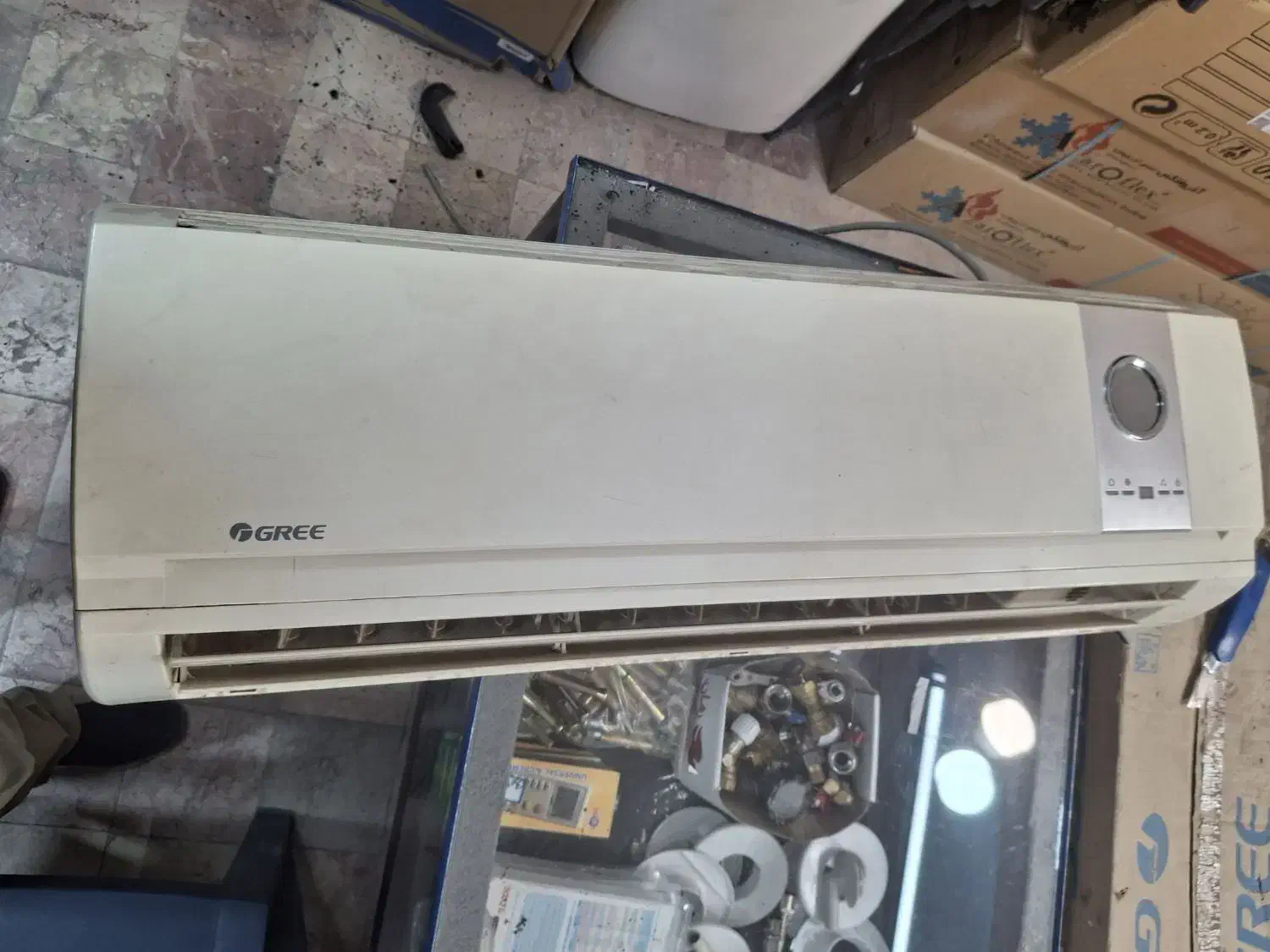 اسپلیت گری ۱۸هزار|کولر گازی و فنکوئل|کرمان, |دیوار