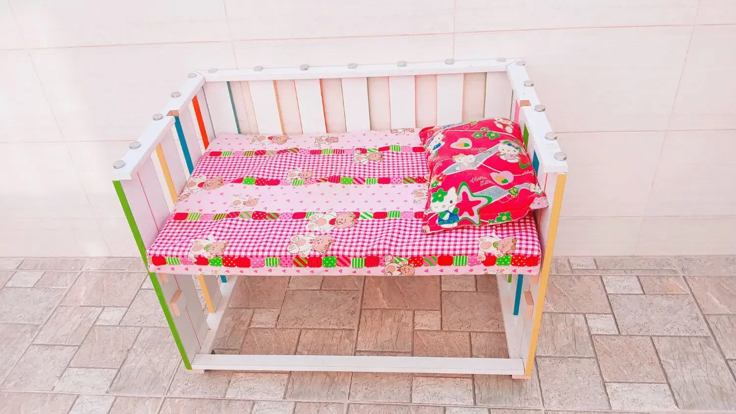 فروش تخت نوزاد کنار مادر تمیز درحد نو|اسباب و اثاث بچه|بندر کنگان, |دیوار