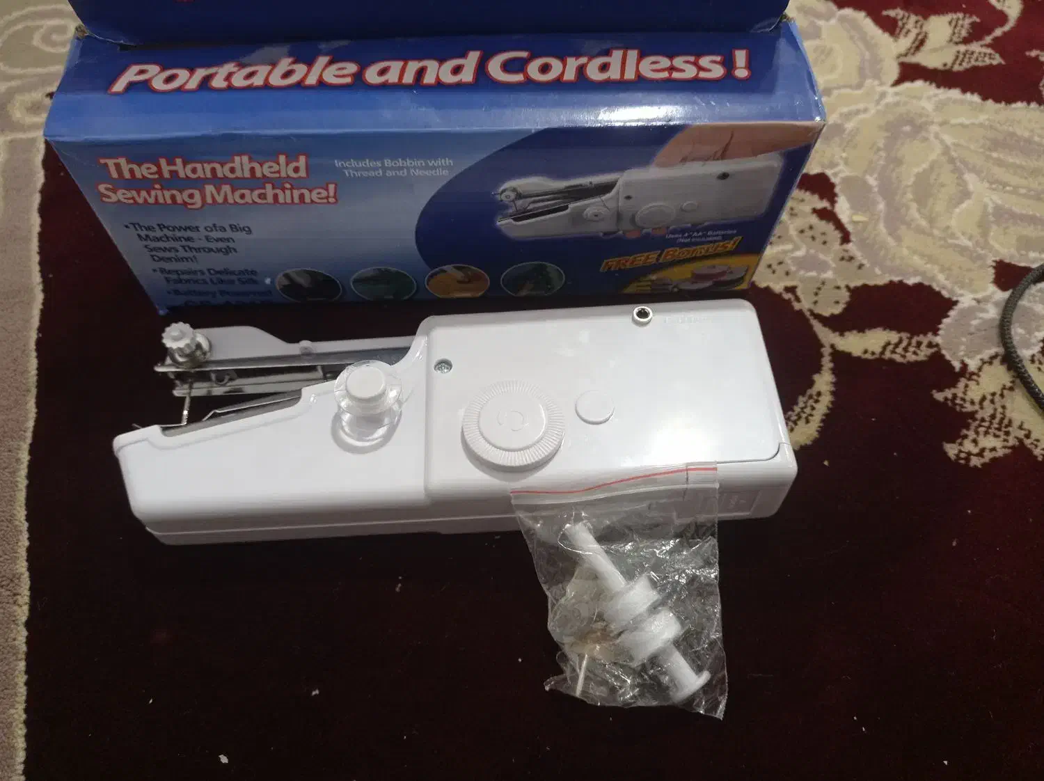 چرخ خیاطی دستی. مسافرتی نو نو|چرخ خیاطی و ریسندگی|الیگودرز, |دیوار