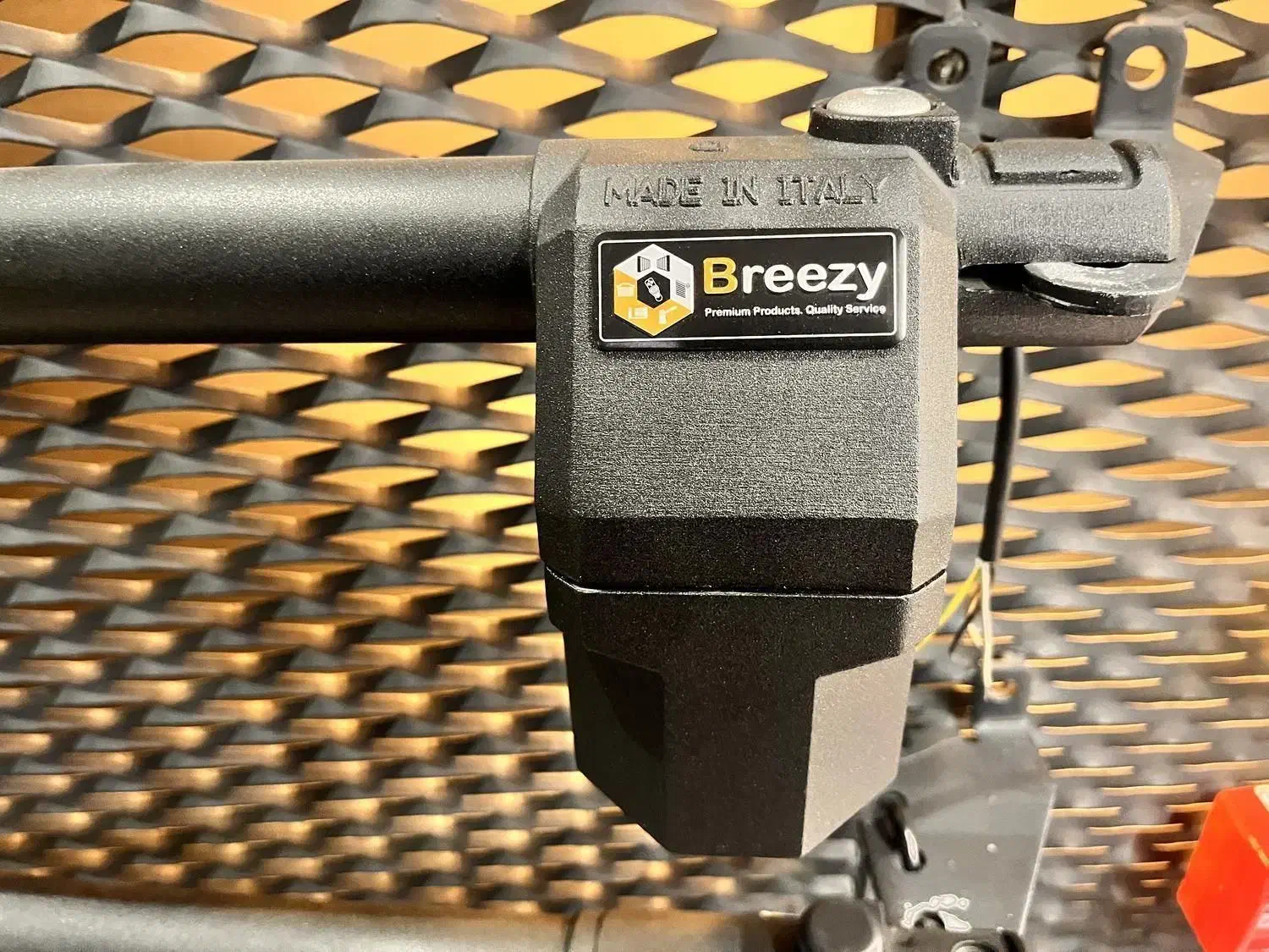 درب برقی ایتالیایی بریزی ، انواع درب و جک برقی|ماشین‌آلات صنعتی|کرج, شهرک اوج|دیوار