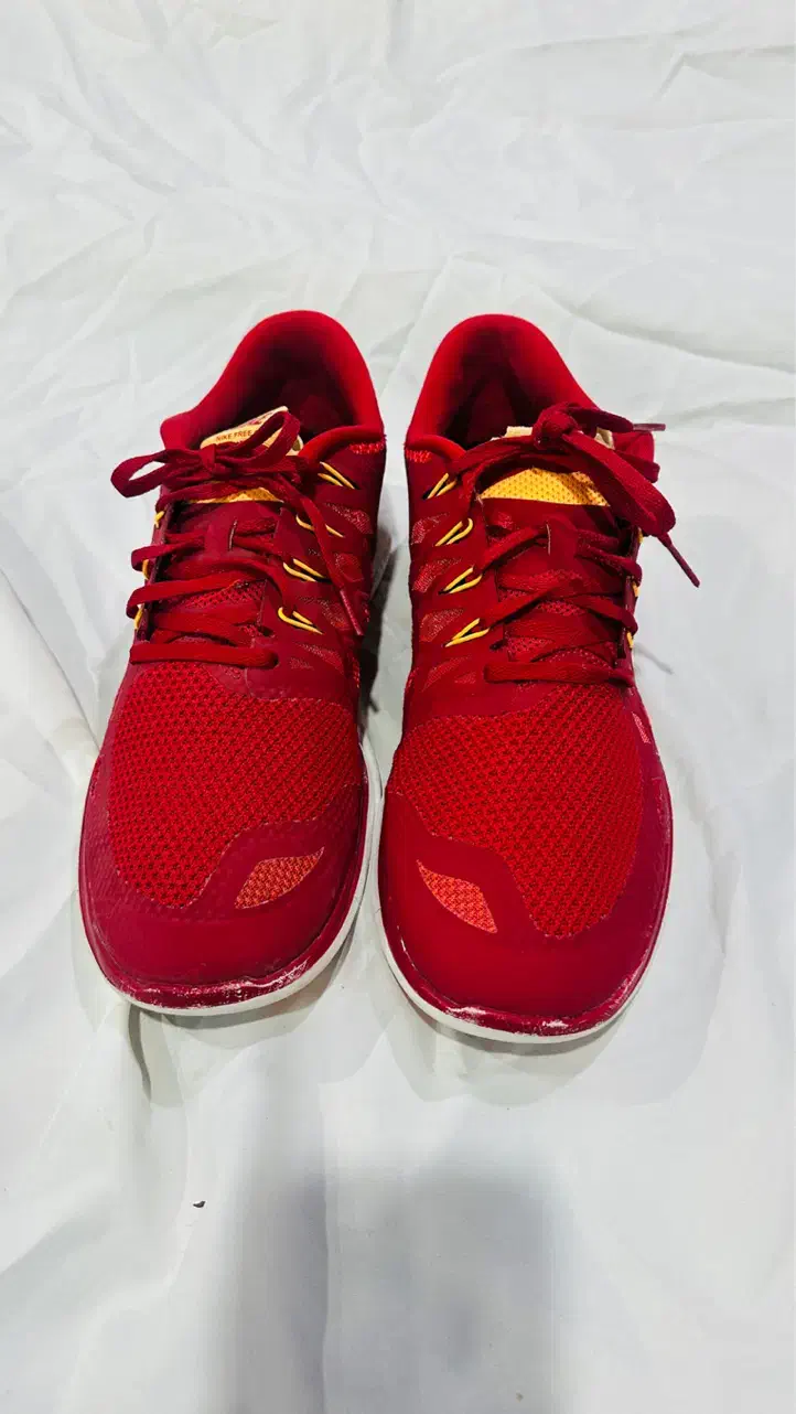 کفش اسپرت نایک|کیف، کفش، کمربند|ربط, |دیوار