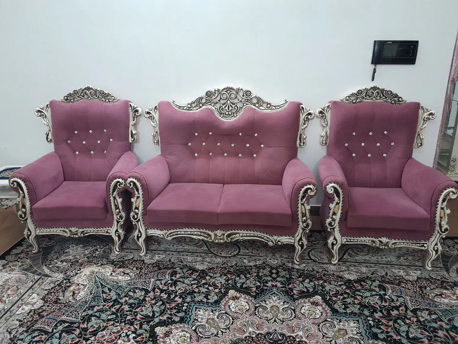 مبل|مبلمان خانگی و میز عسلی|بوئین زهرا, |دیوار