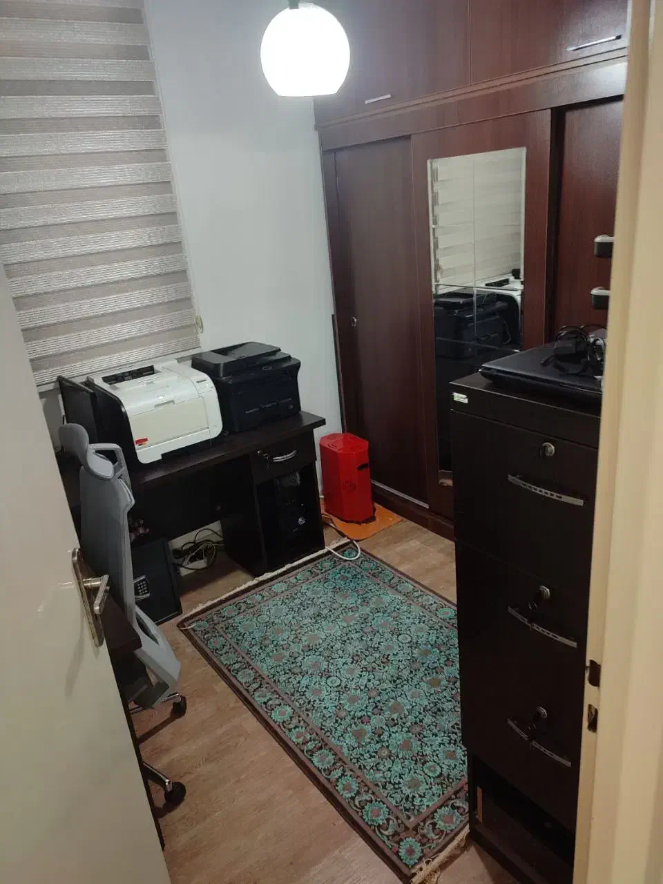 کمد دیوار بزرگ و سالم|جاکفشی، کمد، دراور|تهران, امیریه|دیوار