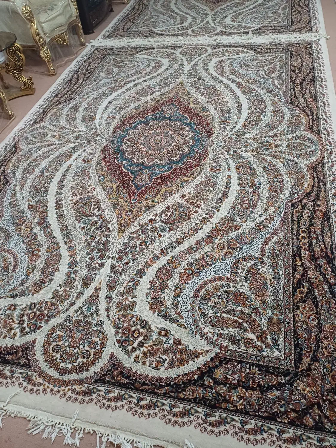 دوعدد فرش ۹ متری ۷۰۰شانه کریستال|فرش|سراب, |دیوار