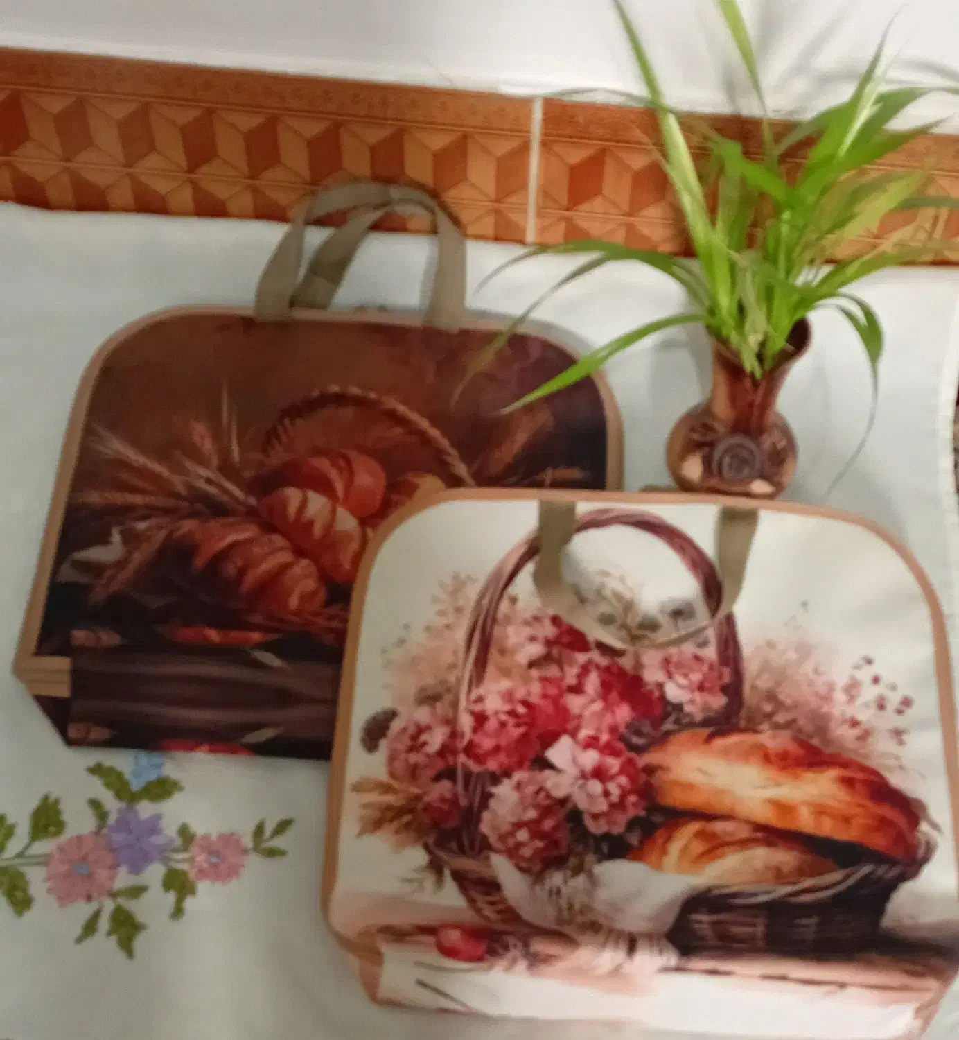 سرویس اشپزخونه|سفره، حوله، دستمال آشپزخانه|سبزوار, باهنر|دیوار