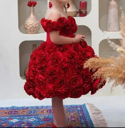 پیراهن گل رز قرمز بچگانه|لباس|سنندج, |دیوار