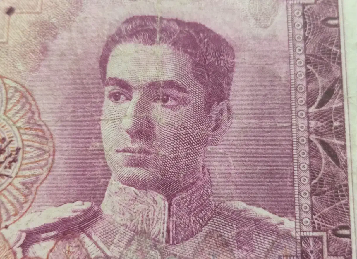 ۱۰۰ ریالی سری سوم محمدرضا|کلکسیون سکه، تمبر، اسکناس|تهران, صادقیه|دیوار