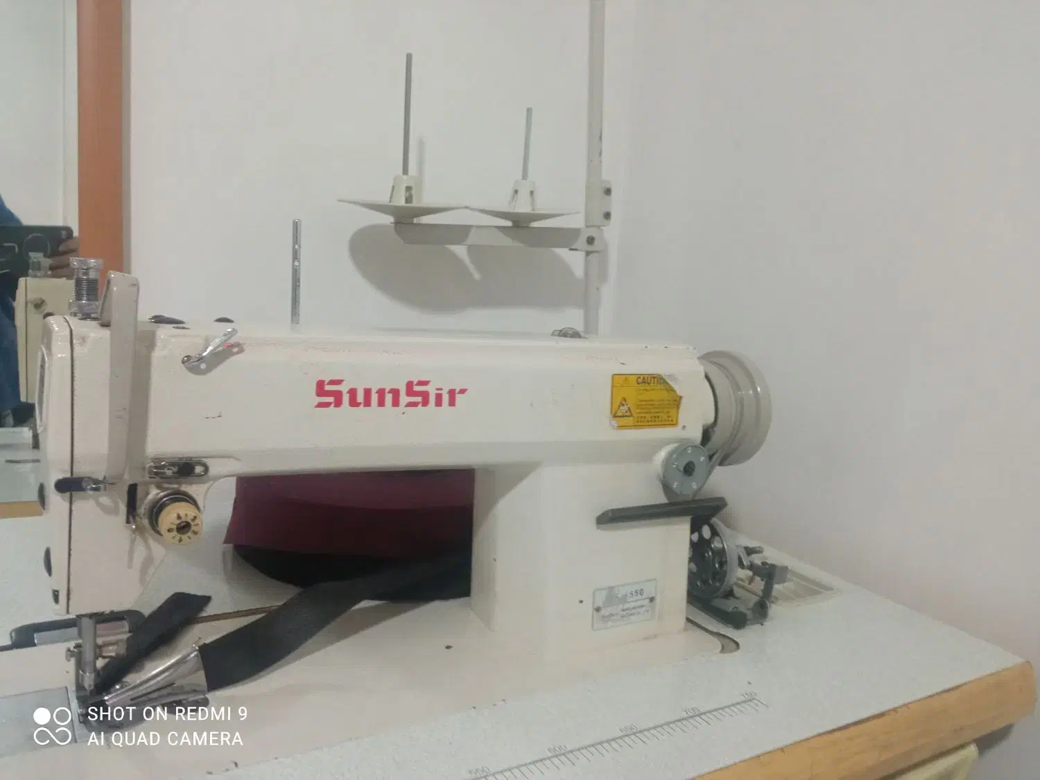 چرخ راستە دوز سان سیردینام دار|چرخ خیاطی و ریسندگی|مهاباد (آذربایجان غربی), |دیوار