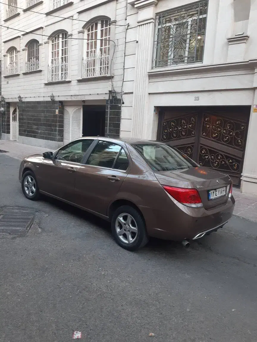 دنا شکلاتی بدون رنگ|خودرو سواری و وانت|دورود, |دیوار