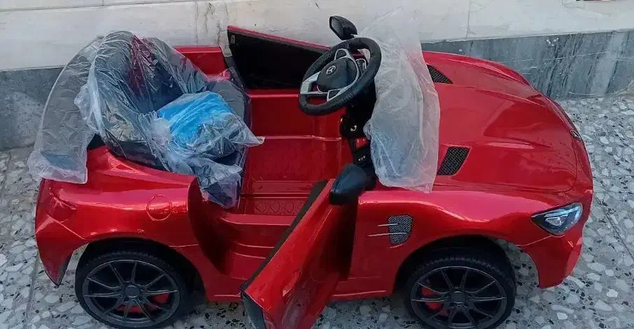 ماشین شارژی ۵موتوره بنز میباخ و چادردار|اسباببازی|قم, یزدانشهر|دیوار