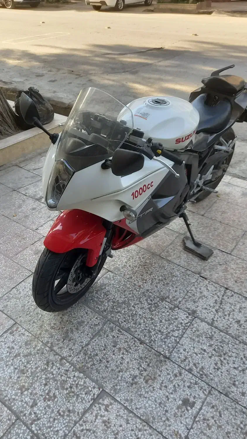 هیوسانگ نیوفیس مدل ۹۳ درحد. مگلی ار اس بنلی اپاچی|موتورسیکلت|مشهد, آزادشهر|دیوار