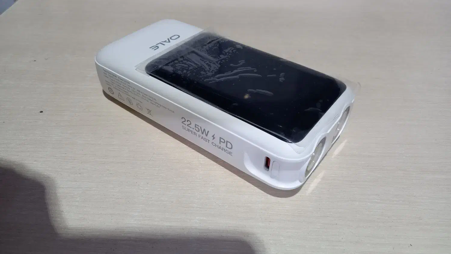 پاوربانک oale 20000 میلیآمپر با چراغ قوه|لوازم جانبی موبایل و تبلت|تهران, شهرک شریفی|دیوار