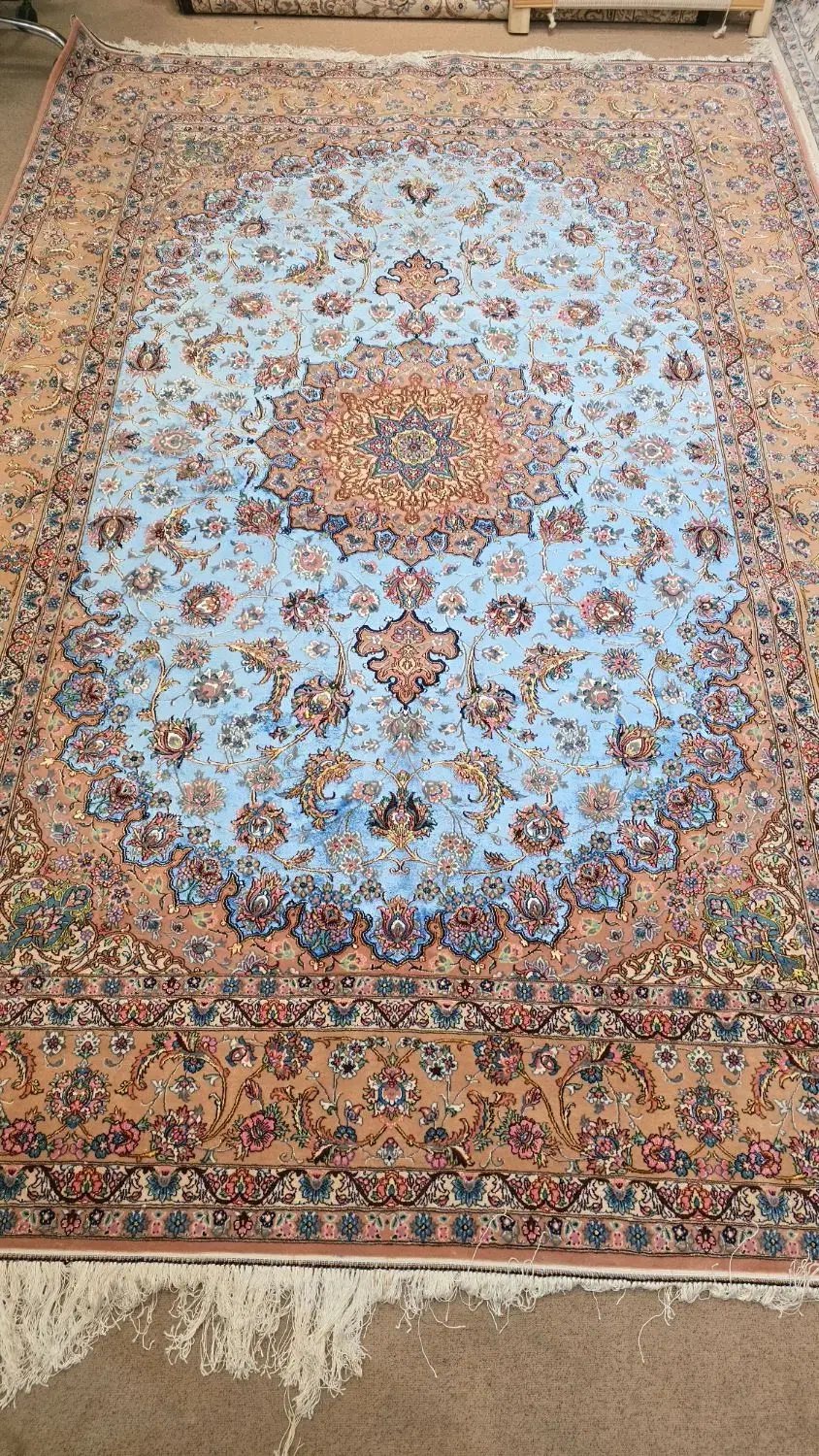 ۶متری اصفهان تک|فرش|اصفهان, نقش جهان|دیوار