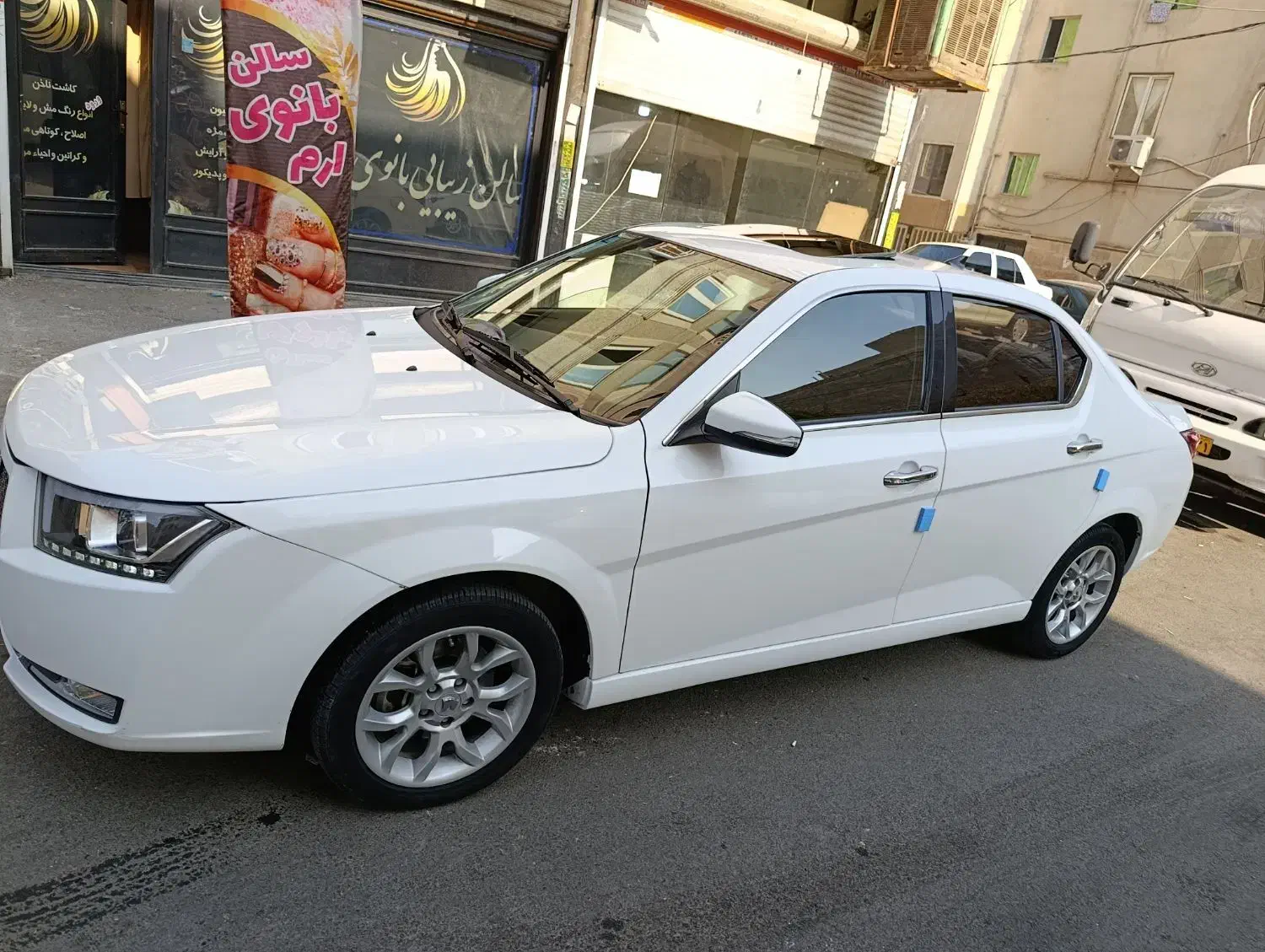 دنا پلاس ۱۴۰۱ سانروف بی رنگ|خودرو سواری و وانت|فردیس, شهرک ارم|دیوار