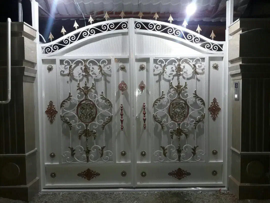 دروازه&درب حیاطیfباغی ویلایی سنگین1درچوبی2تک لتj5T|مصالح و تجهیزات ساختمان|رشت, منظریه|دیوار