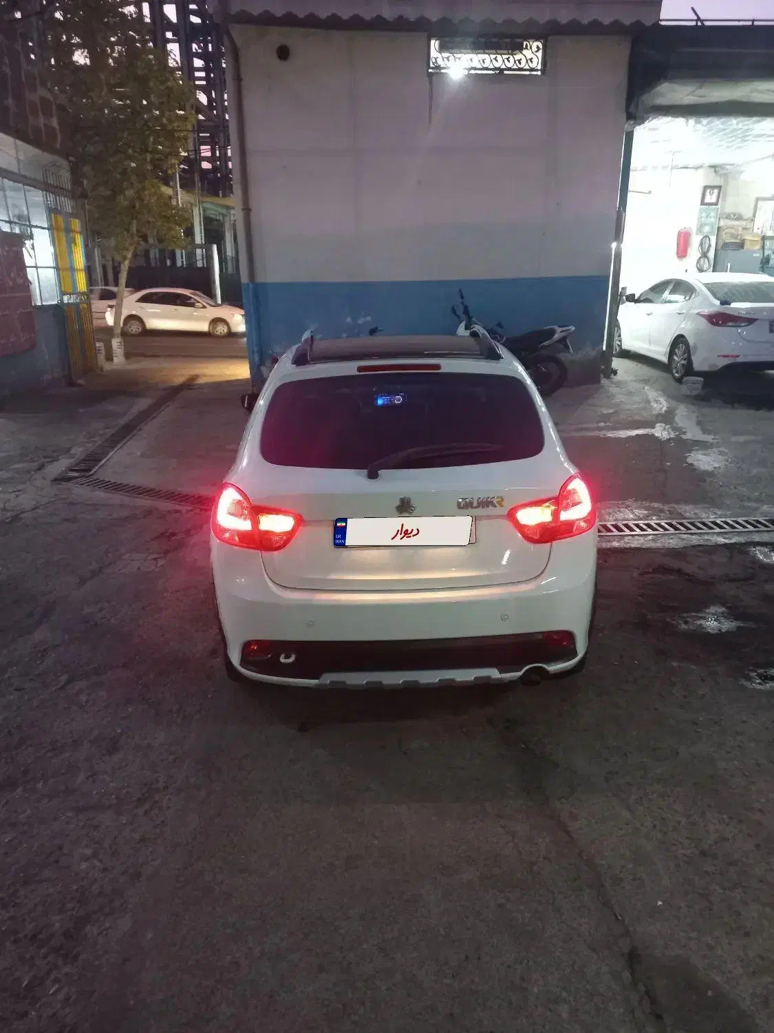 کوییک r|خودرو سواری و وانت|رشت, معلم|دیوار