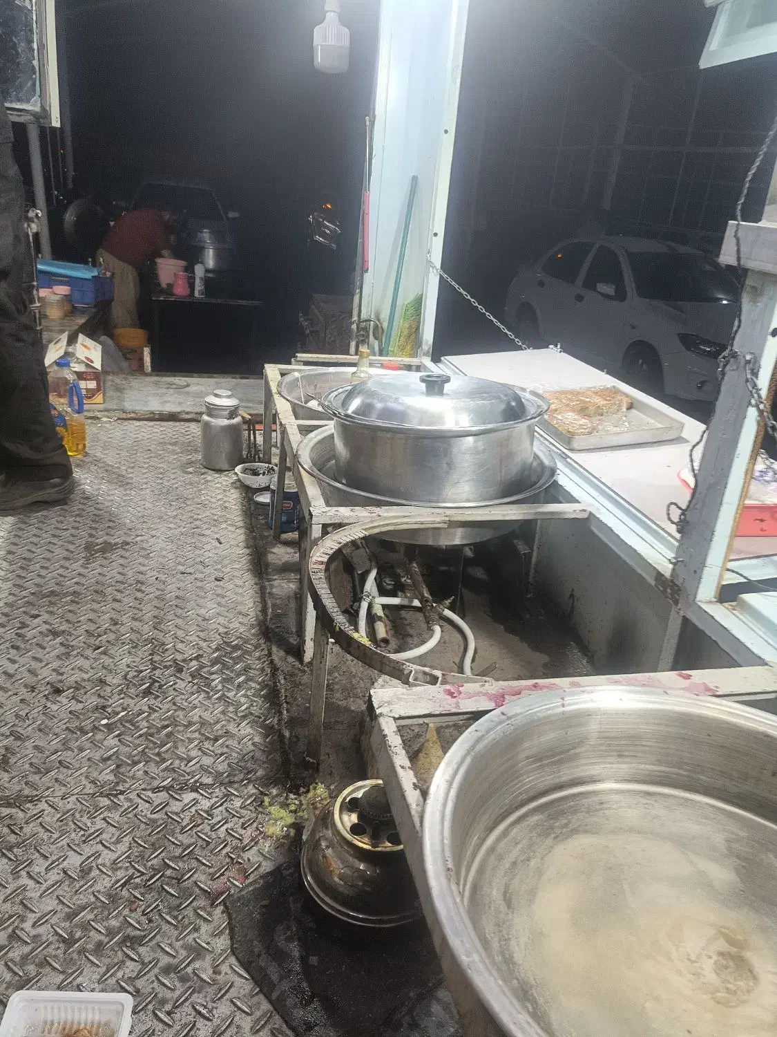 کارگر|استخدام خدمات فروشگاه و رستوران|کرمانشاه, |دیوار