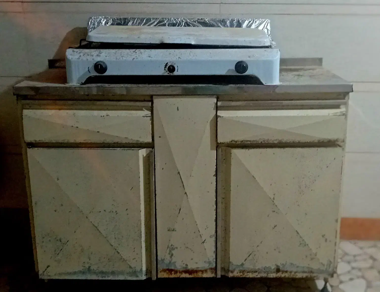 فروش فوری وسایل منزل دست دوم|میز و صندلی غذاخوری|بهبهان, |دیوار